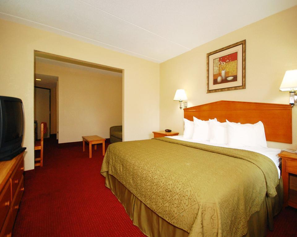 Quality Inn Selma - Smithfield Экстерьер фото
