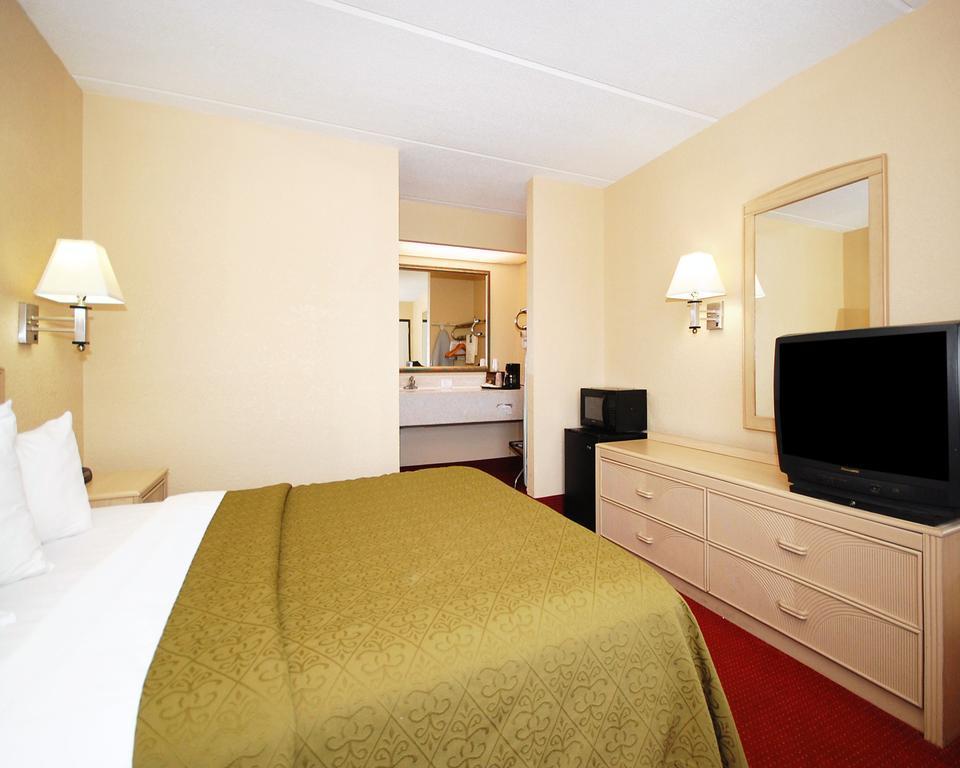 Quality Inn Selma - Smithfield Экстерьер фото