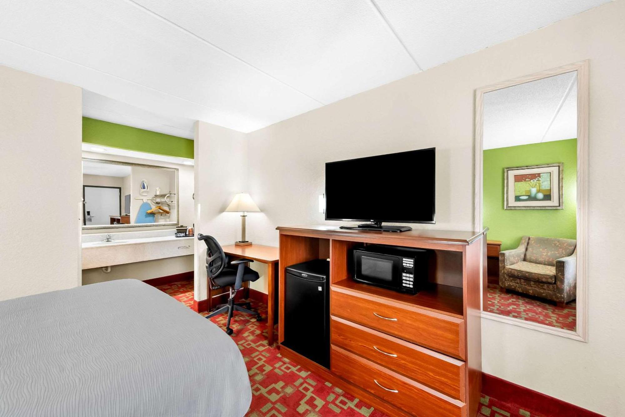 Quality Inn Selma - Smithfield Экстерьер фото