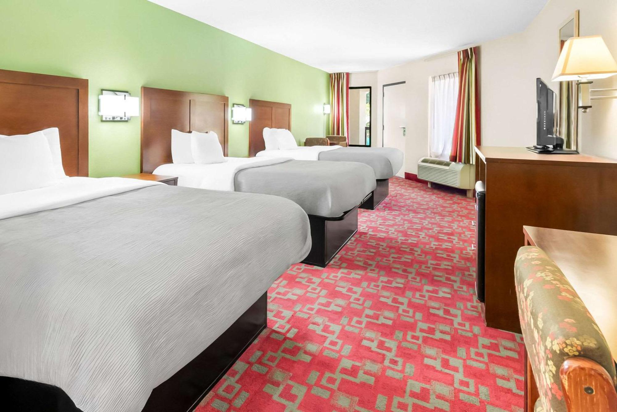 Quality Inn Selma - Smithfield Экстерьер фото